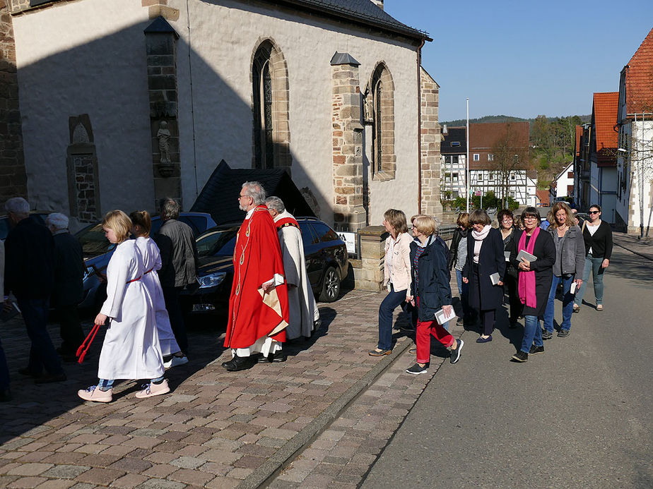 Karfreitgasliturgie und Karfreitagsprozession in Naumburg (Foto: Karl-Franz Thiede)